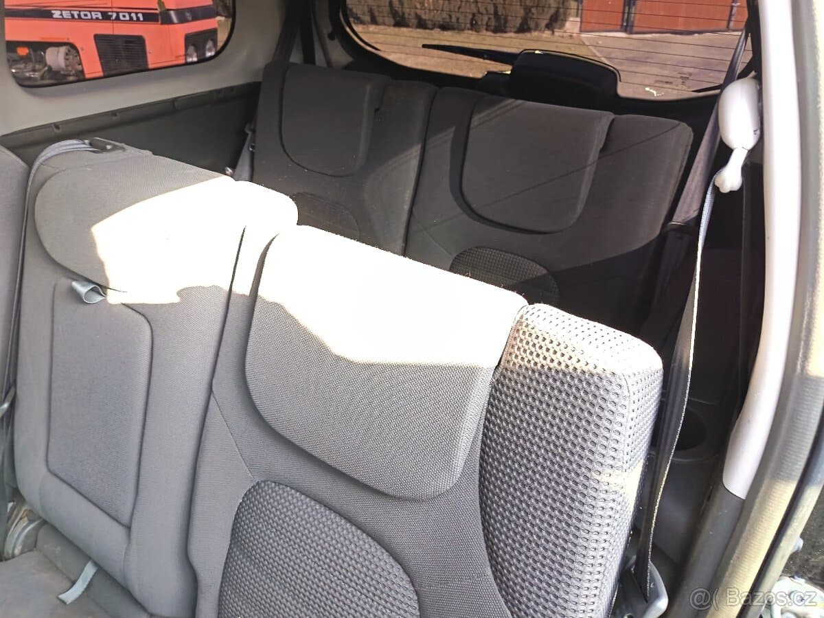 Nissan PATHFINDER - 8