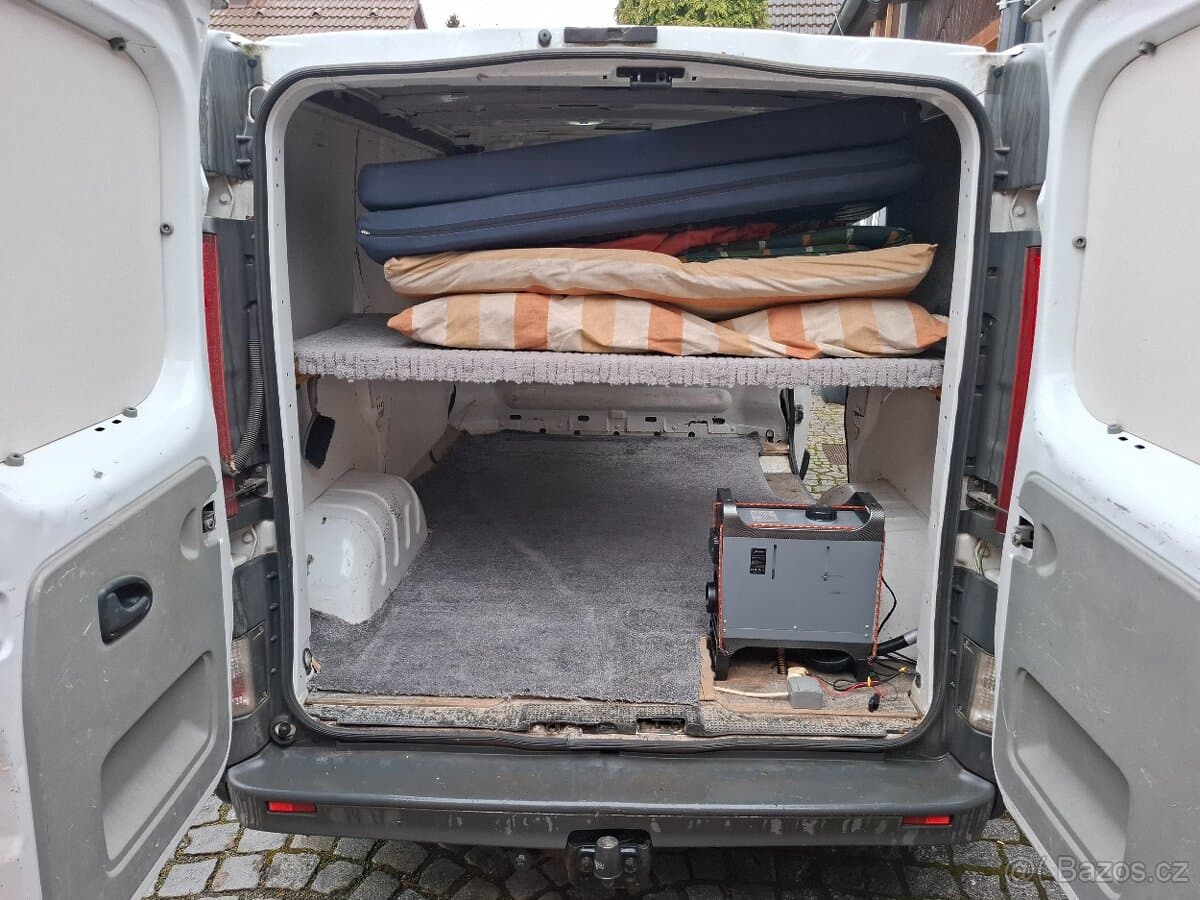 2011 Nissan OSTATNÍ - 8