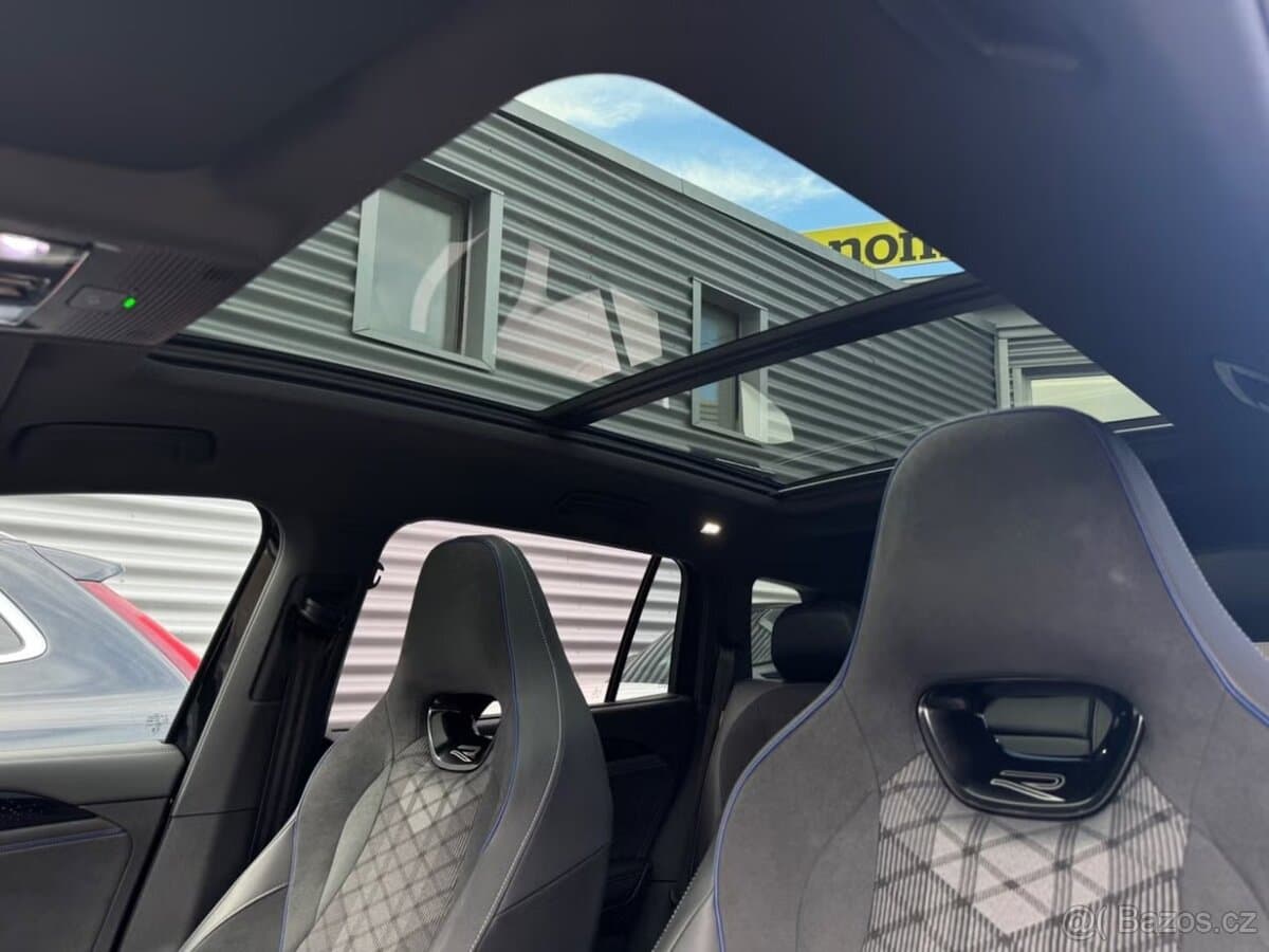 2025 Volkswagen TAYRON - 8