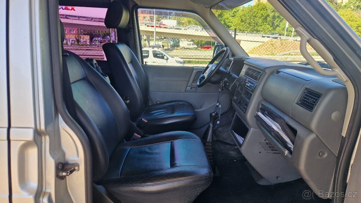 2001 Volkswagen TRANSPORTER - 8