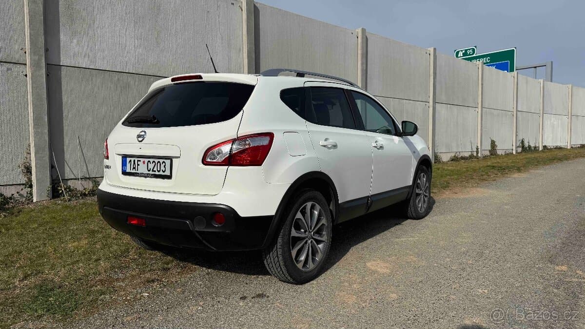 2012 Nissan QASHQAI - 8
