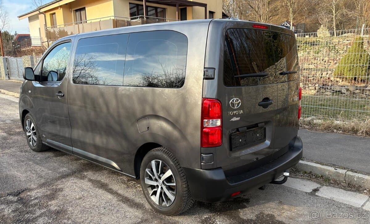 2022 Toyota PROACE - 8