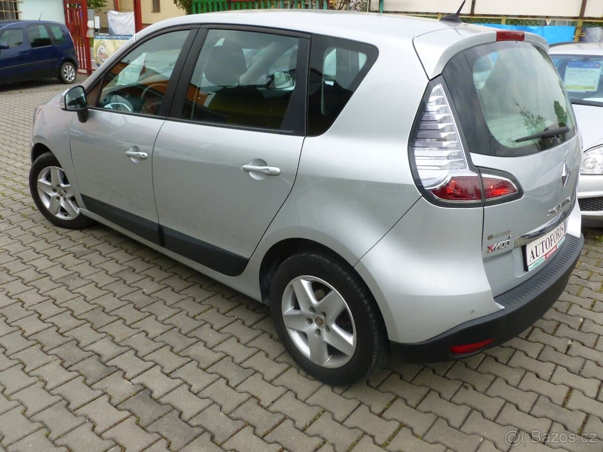2012 Renault SCENIC - 8