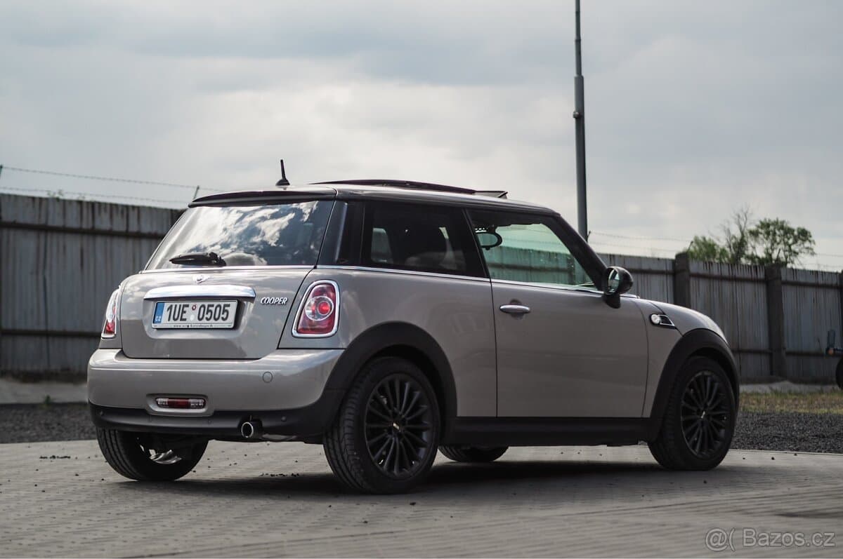 Mini COOPER - 8