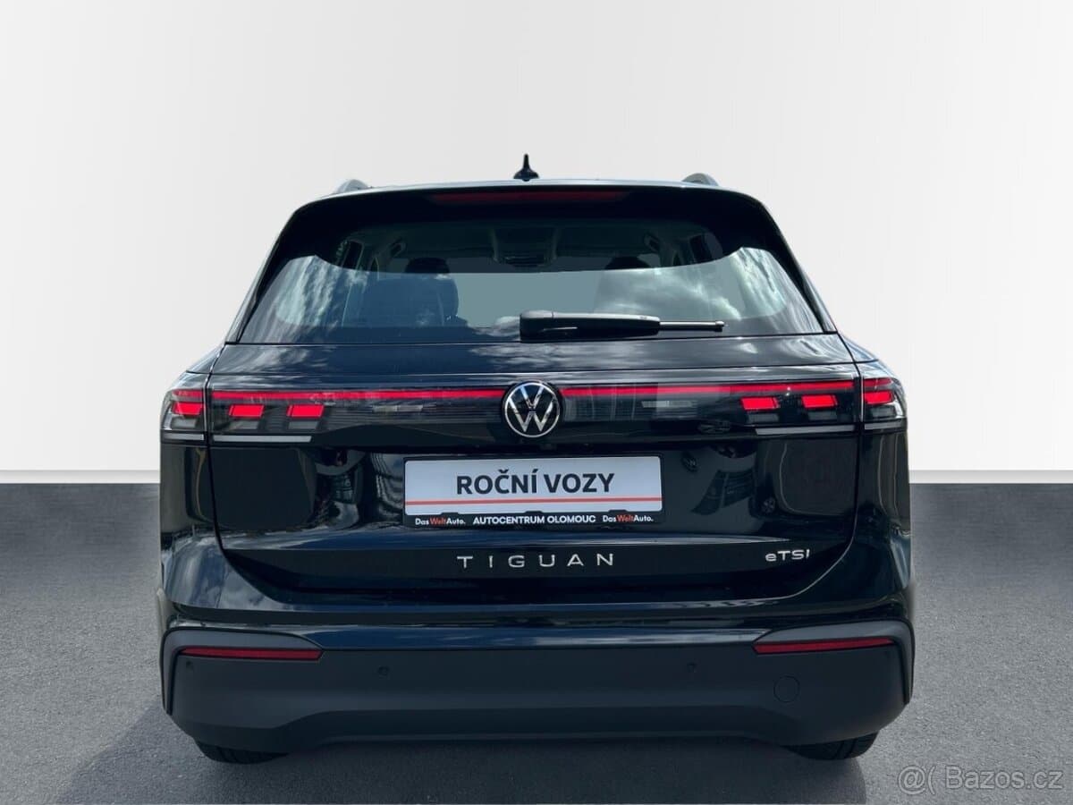 Volkswagen TIGUAN - 8