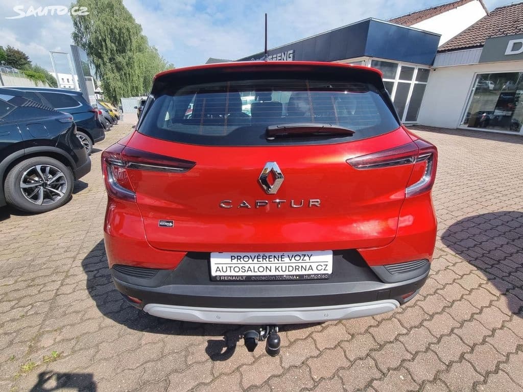 2023 Renault CAPTUR - 8