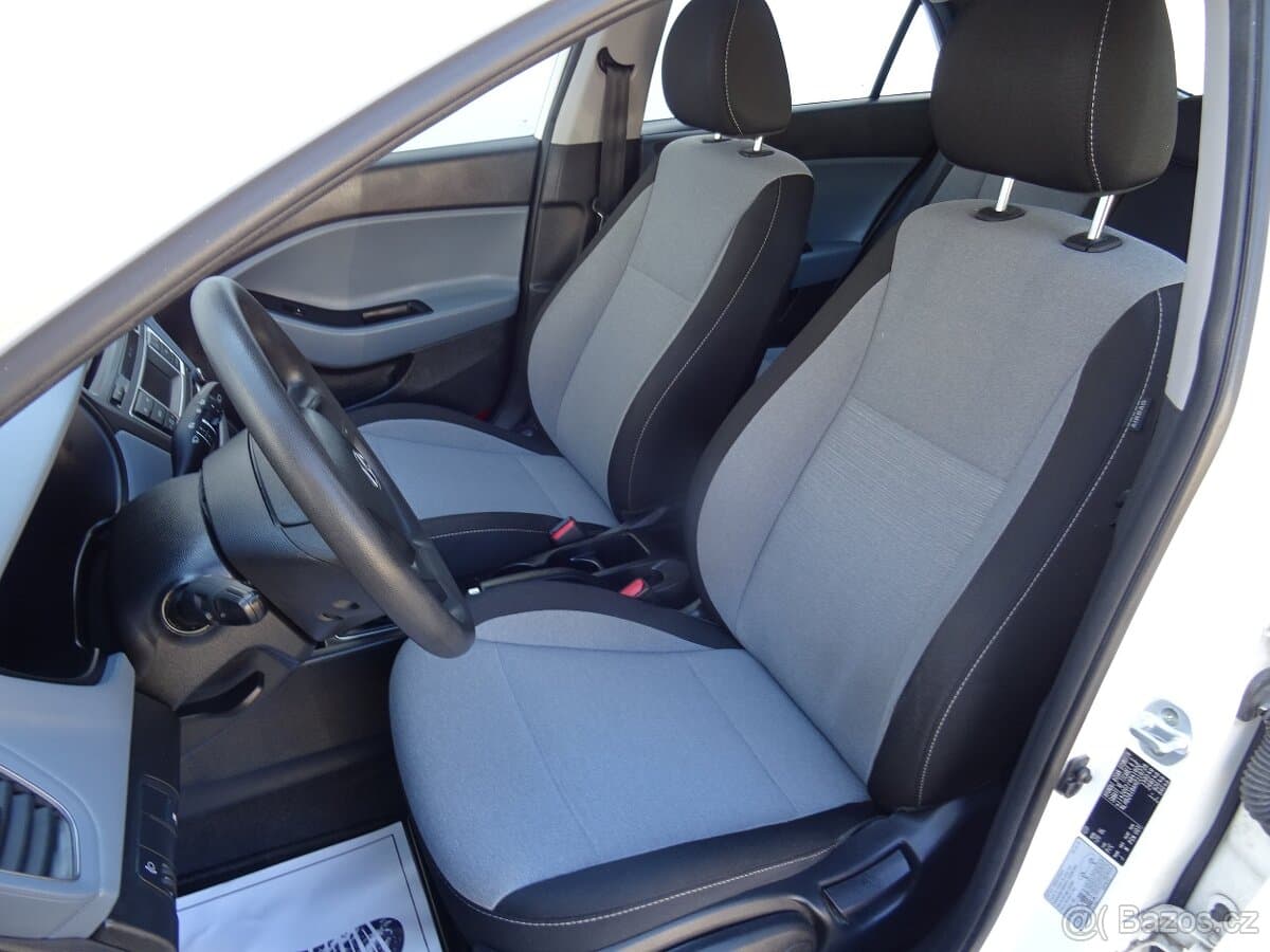 2016 Hyundai i20 - 8