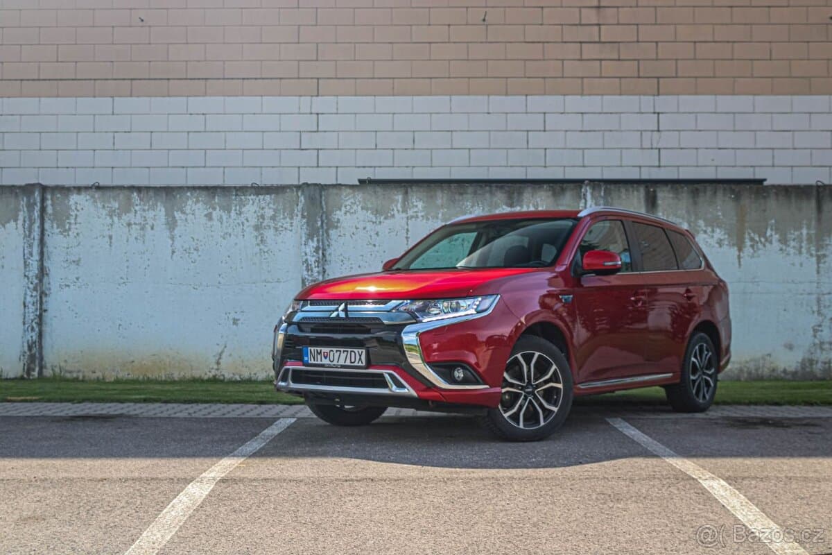 2021 Mitsubishi OUTLANDER - 8