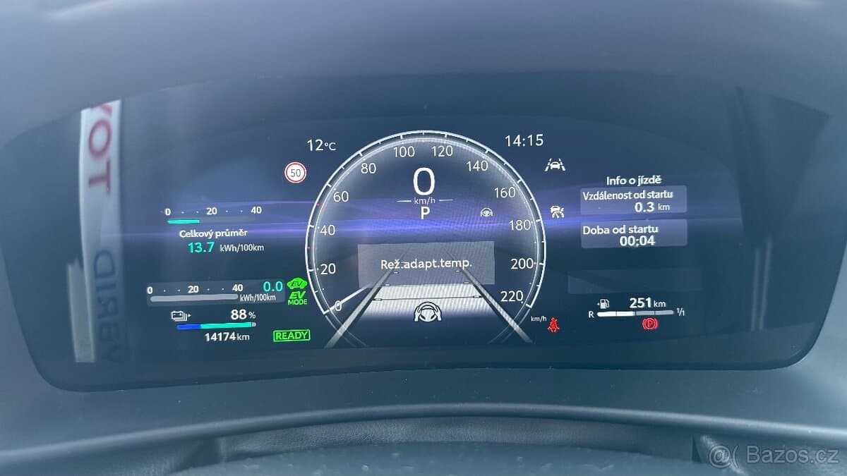 Toyota C-HR - 8