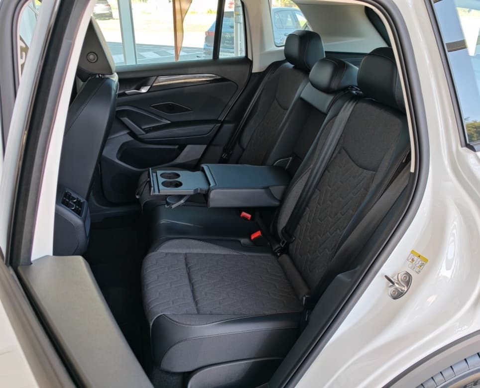 2025 Volkswagen TIGUAN - 8