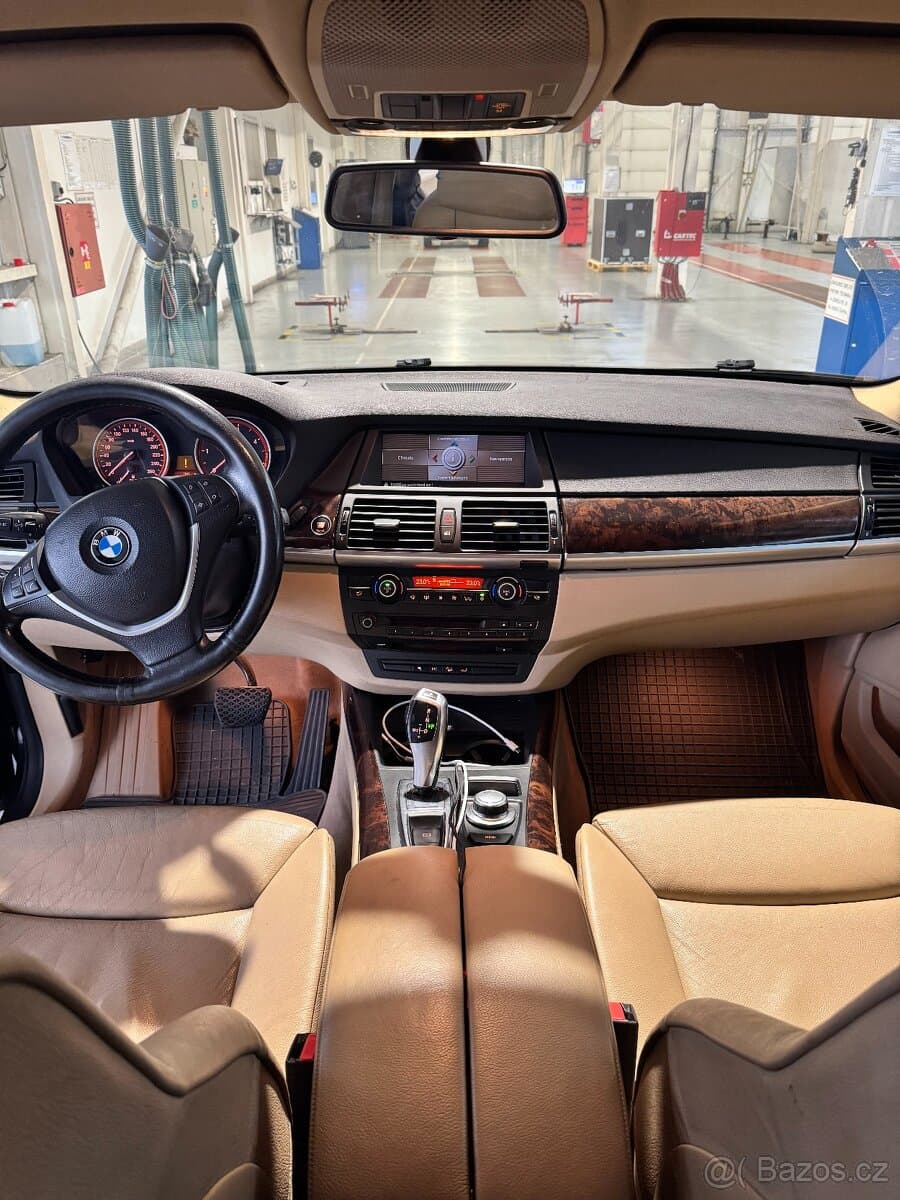 BMW X5 - 8