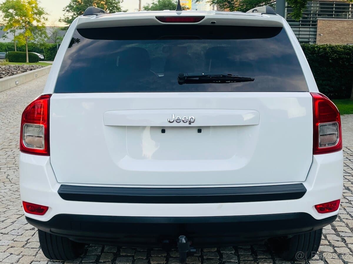2012 Jeep COMPASS - 8