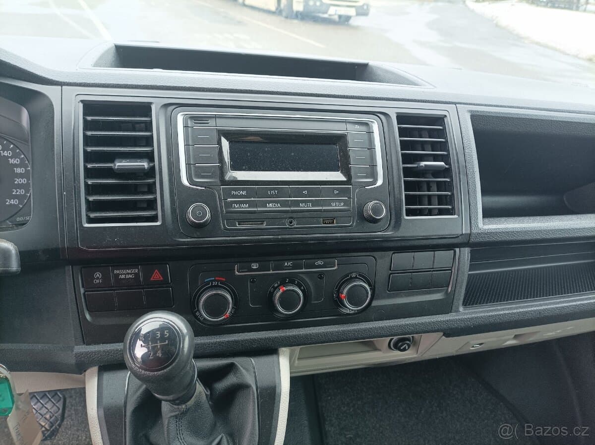 2016 Volkswagen TRANSPORTER - 8