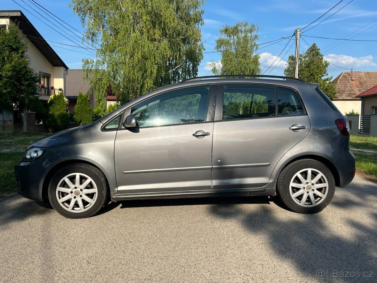 2012 Volkswagen GOLF - 8