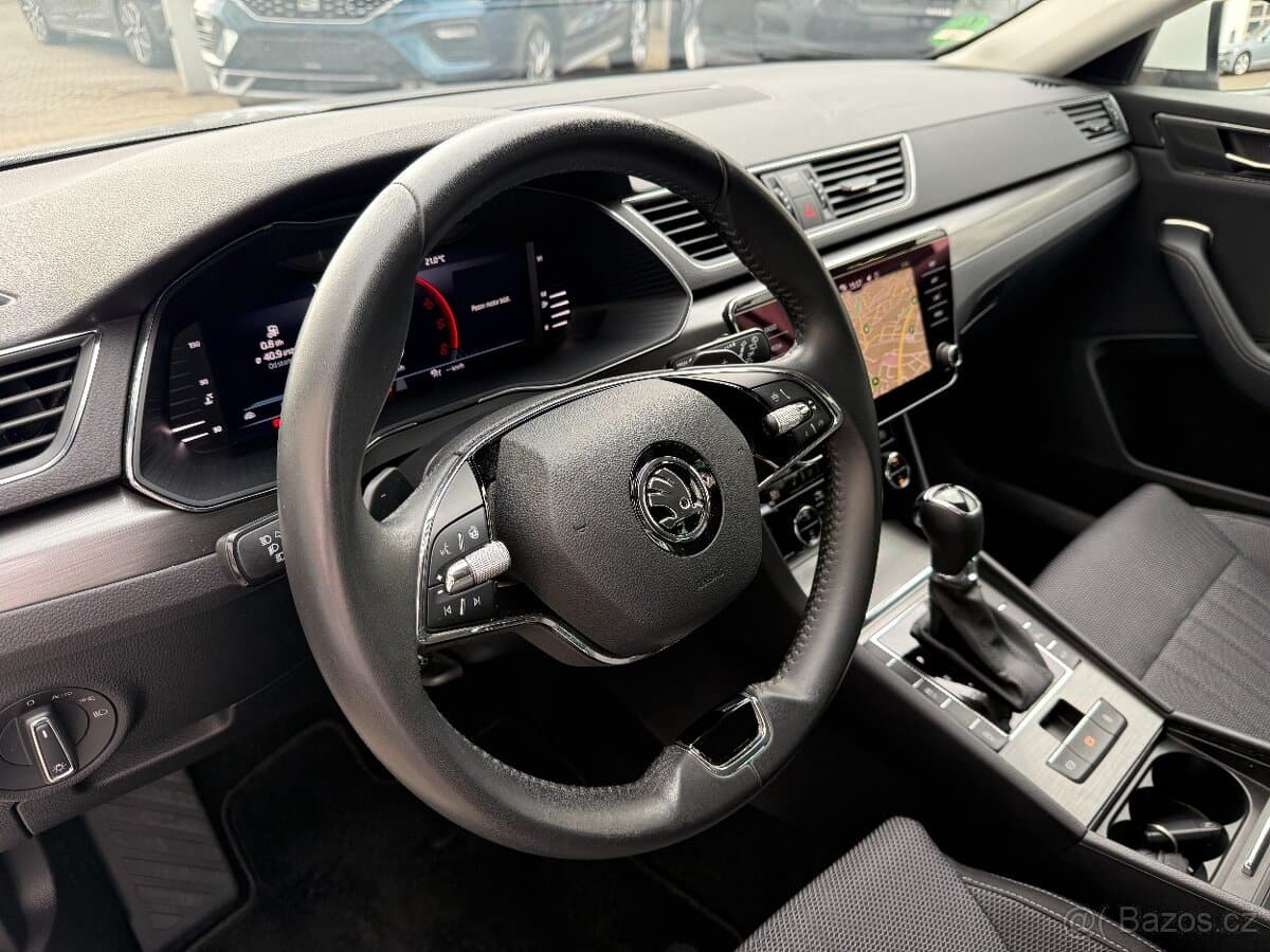 2021 Škoda SUPERB - 8