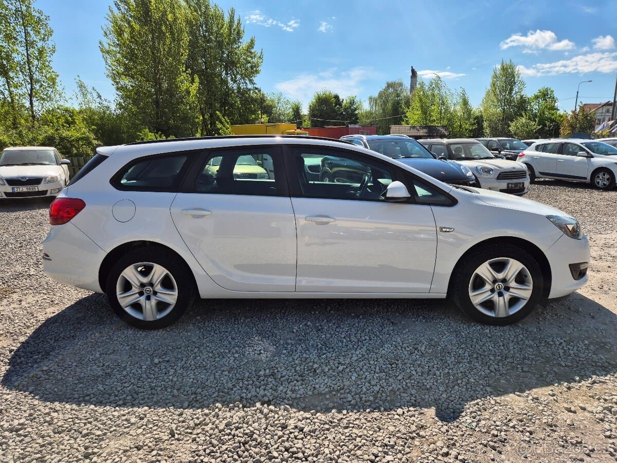 2014 Opel ASTRA - 8