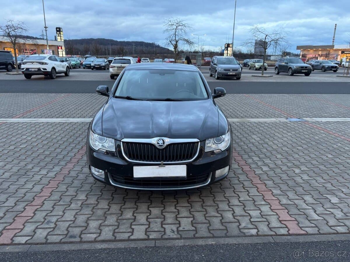 2009 Škoda SUPERB - 8