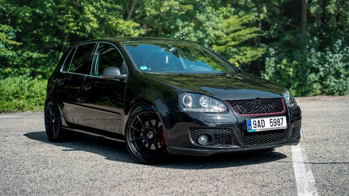 2005 Volkswagen GOLF - 8