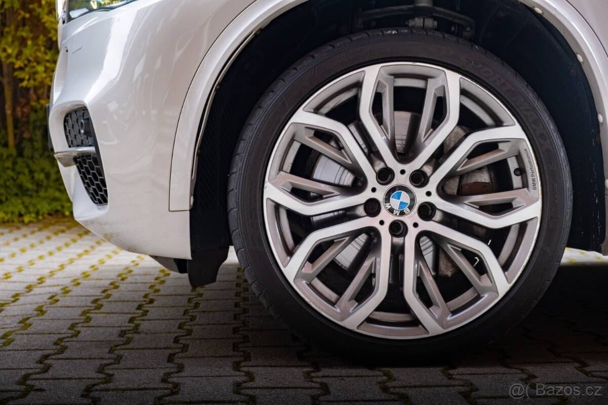 BMW M5 - 8