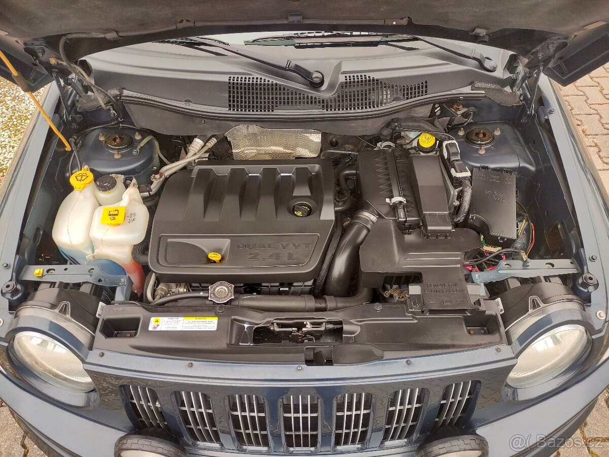 2008 Jeep COMPASS - 8