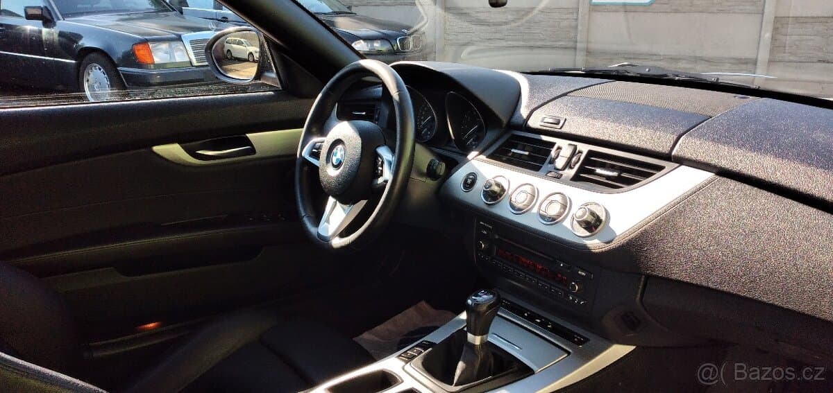 2009 BMW Z4 - 8