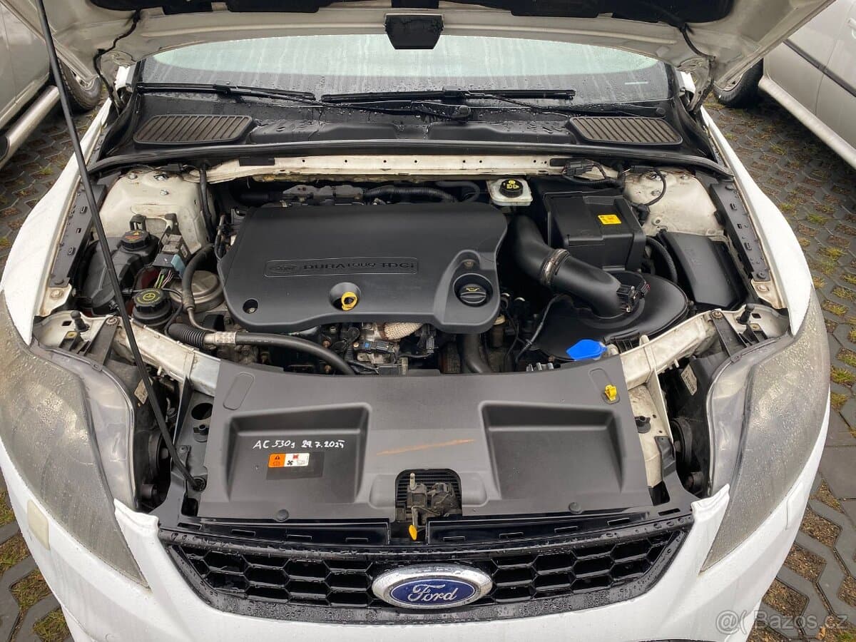 2012 Ford MONDEO - 8