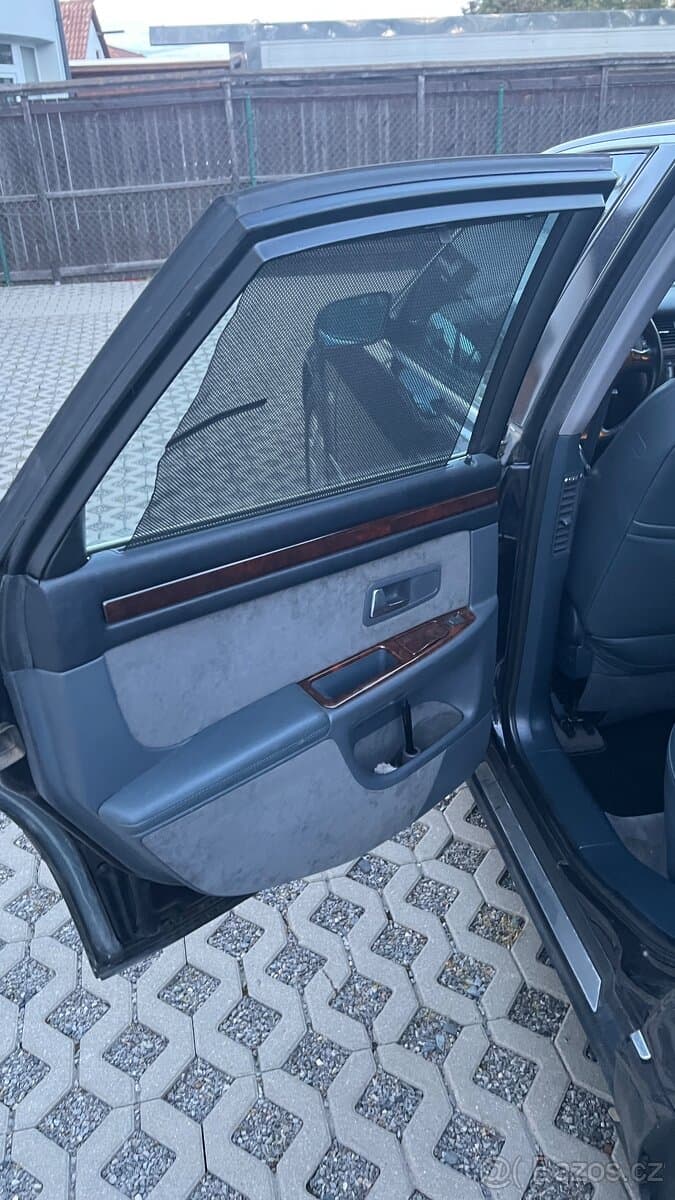 Audi A8 - 8