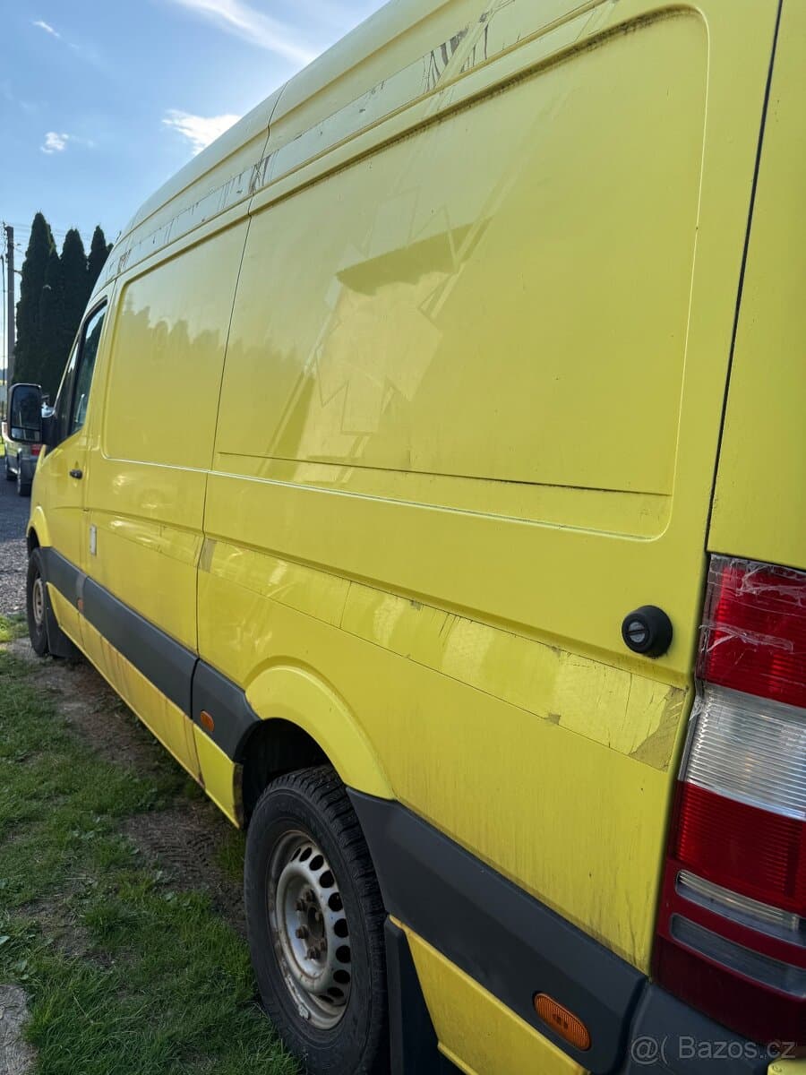 Mercedes-Benz SPRINTER - 8