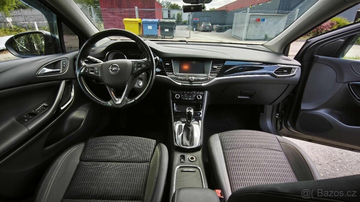 2021 Opel ASTRA - 8