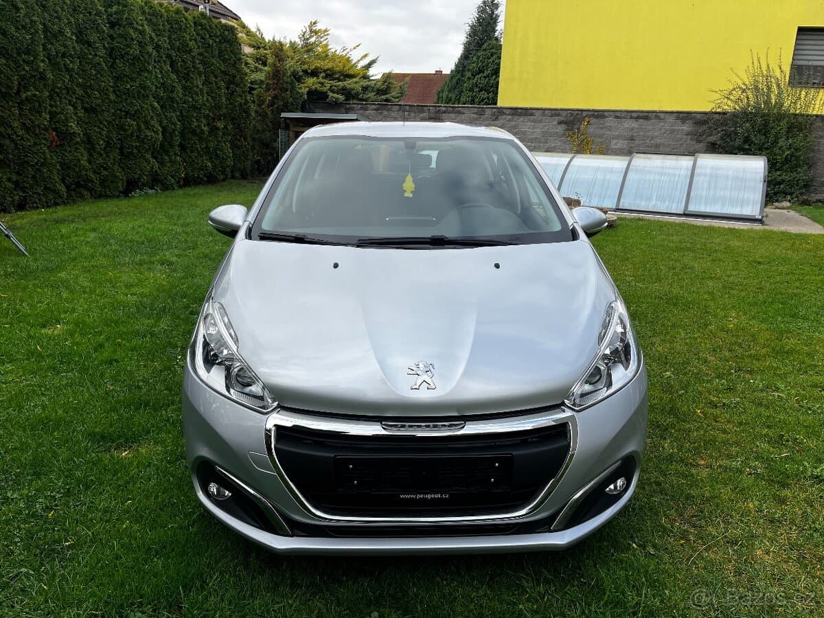 2016 Peugeot 208 - 8