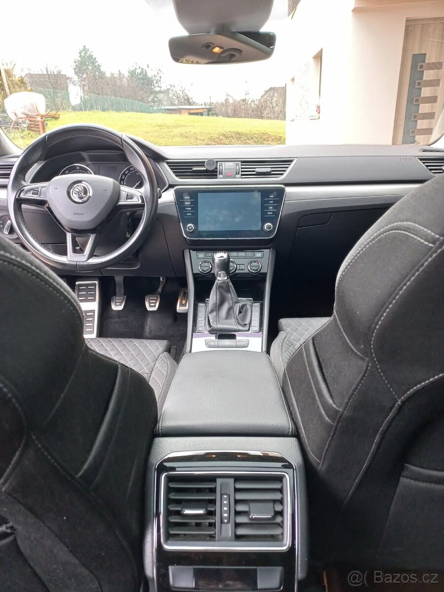 2017 Škoda SUPERB - 8