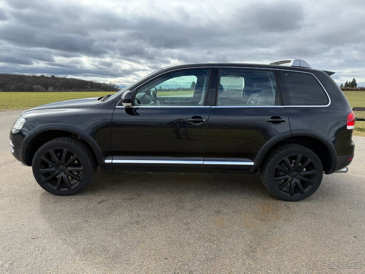 Volkswagen TOUAREG - 8