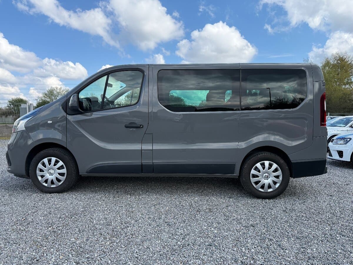 2019 Renault TRAFIC - 8