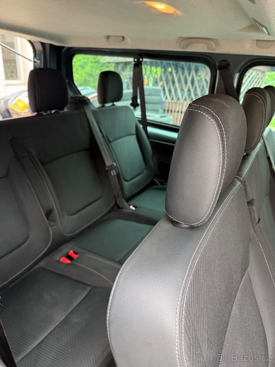 2019 Renault TRAFIC - 8