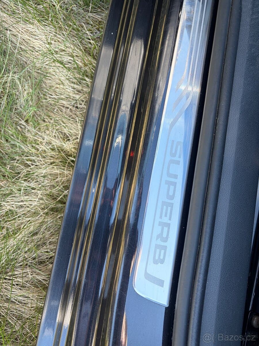 2017 Škoda SUPERB - 8
