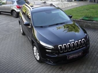 2015 Jeep CHEROKEE - 8