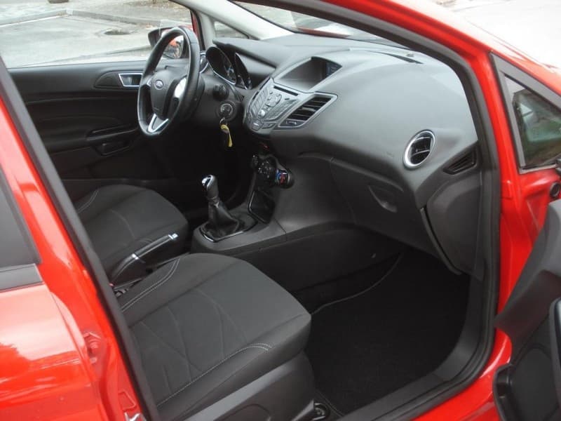 2016 Ford FIESTA - 8
