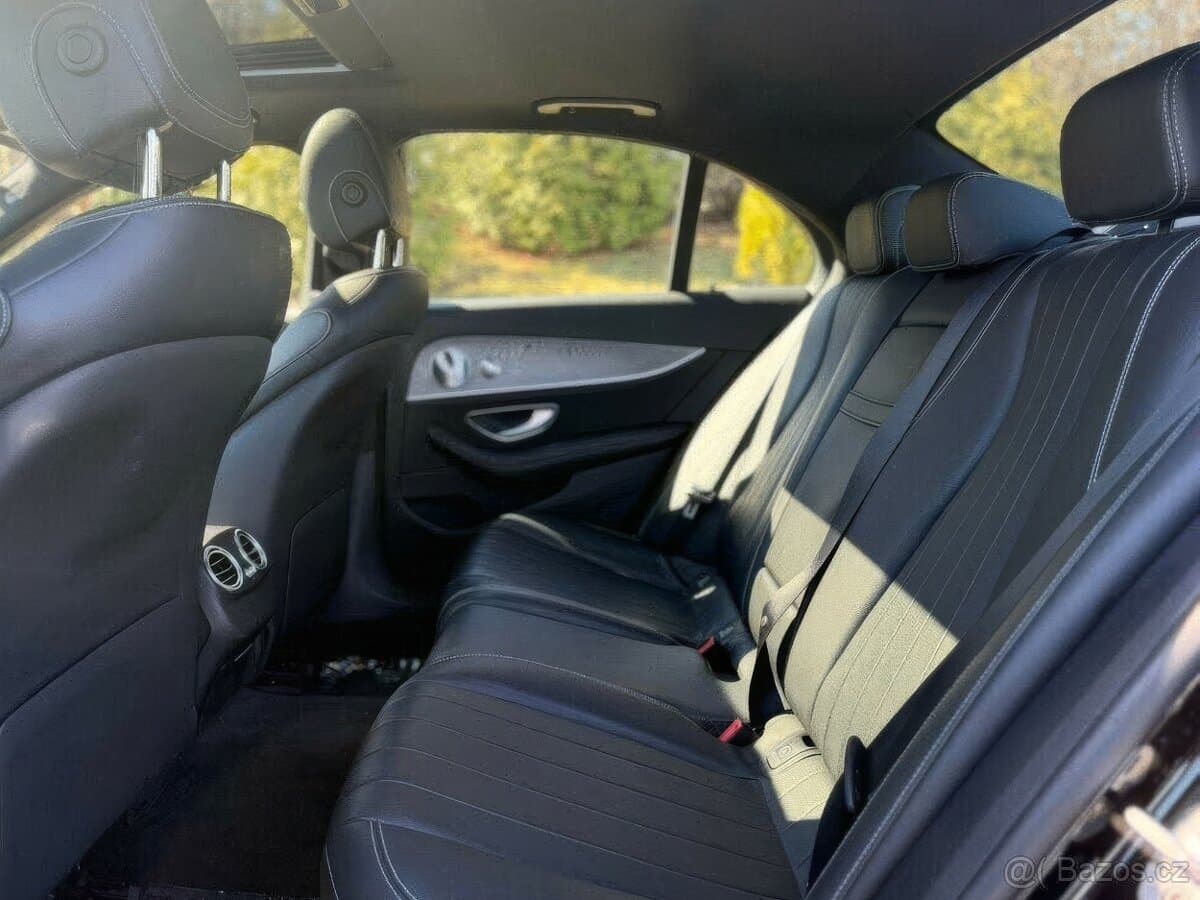 2021 Mercedes-Benz OSTATNÍ - 8