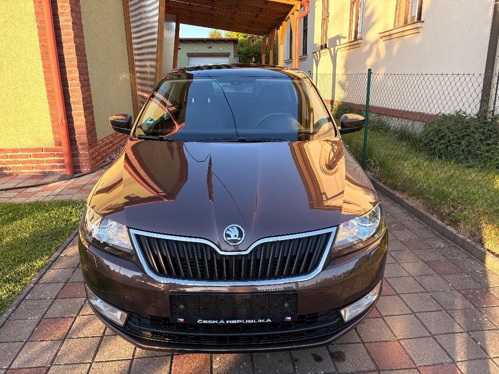 Škoda RAPID - 8