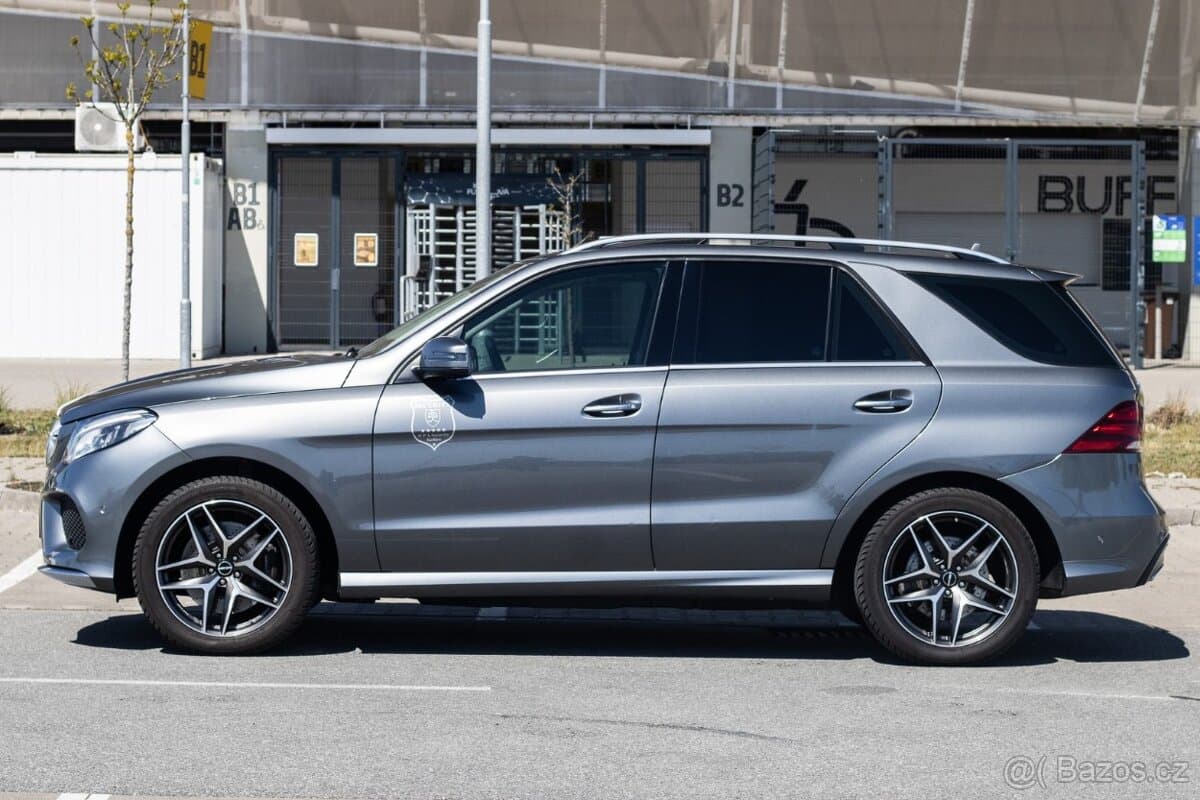 2017 Mercedes-Benz GL - 8
