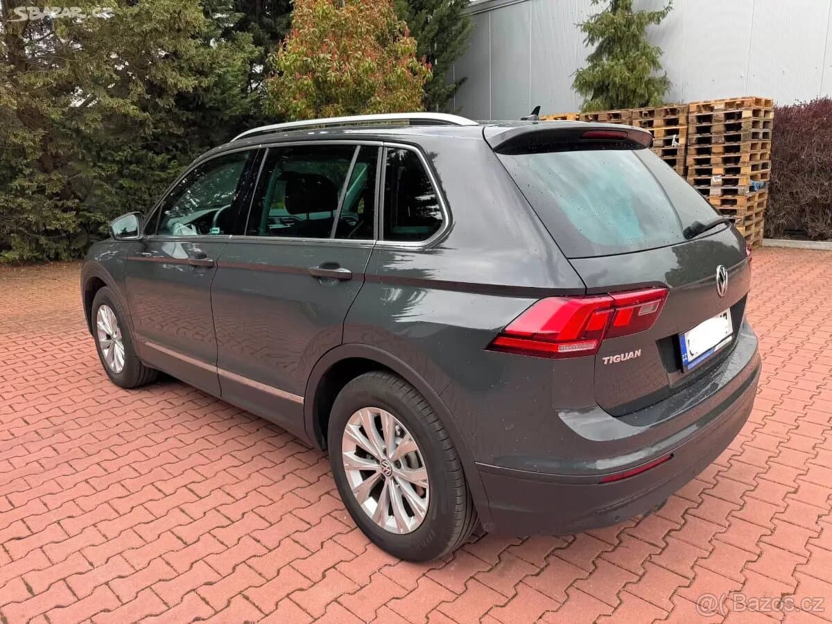 2018 Volkswagen TIGUAN - 8