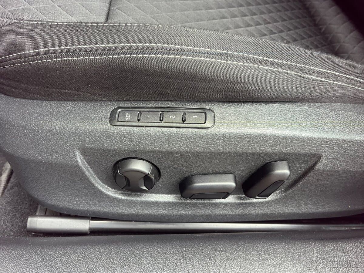 2016 Škoda SUPERB - 8