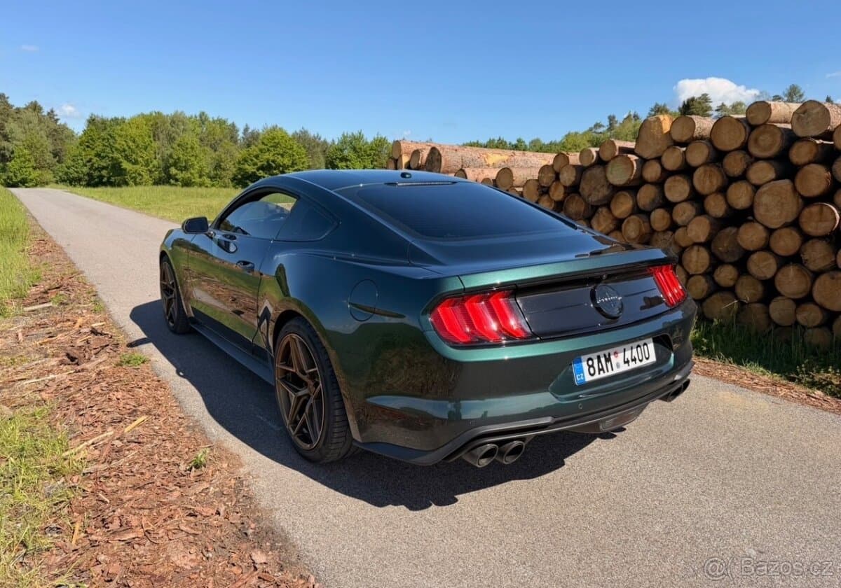 2019 Ford MUSTANG - 8
