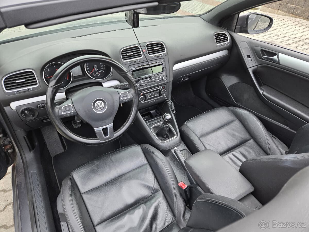 2012 Volkswagen GOLF - 8