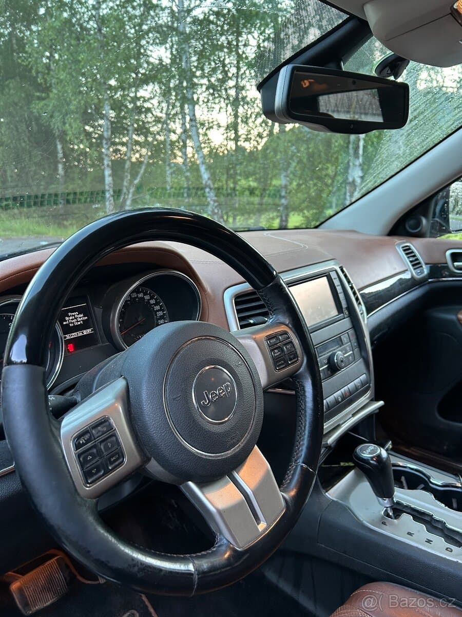 2012 Jeep CHEROKEE - 8