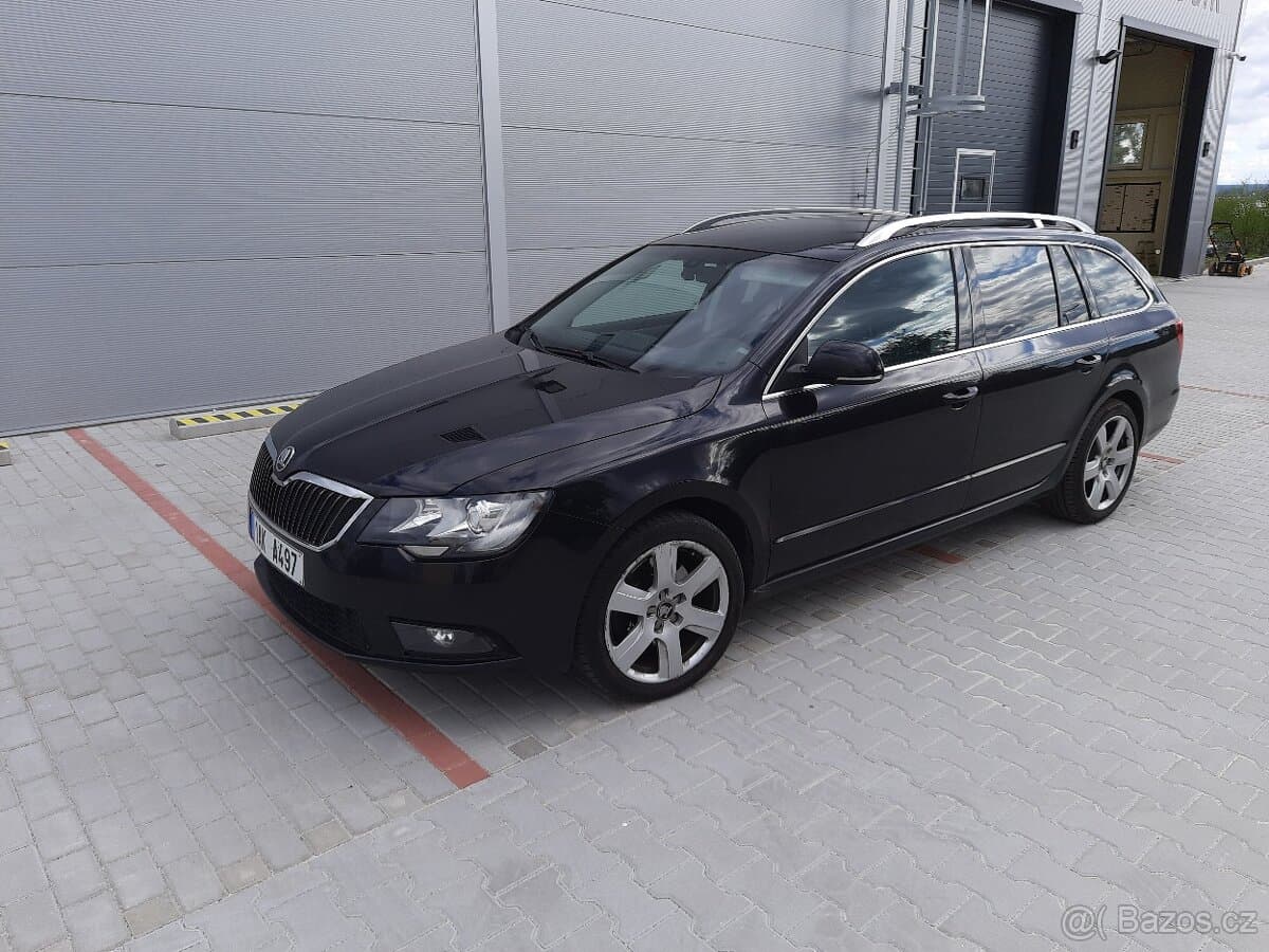 2013 Škoda SUPERB - 8