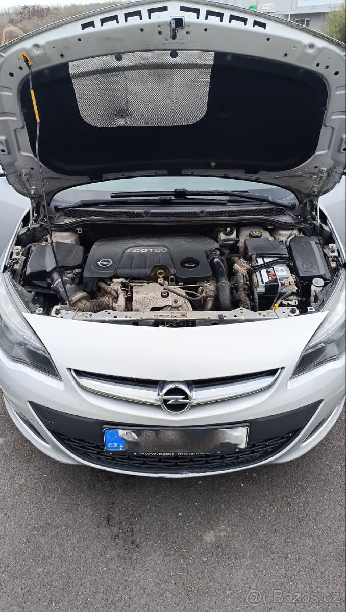 2016 Opel ASTRA - 8
