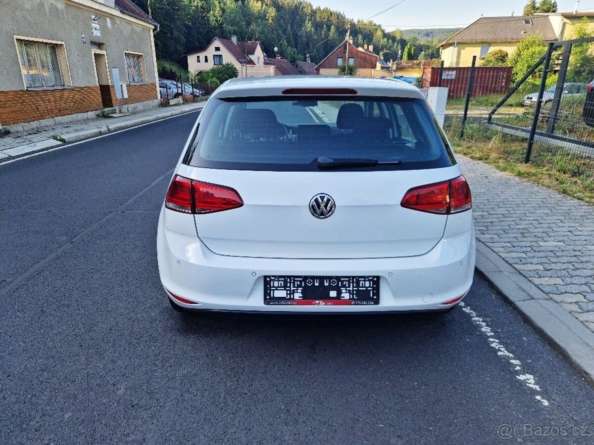 2014 Volkswagen GOLF - 8