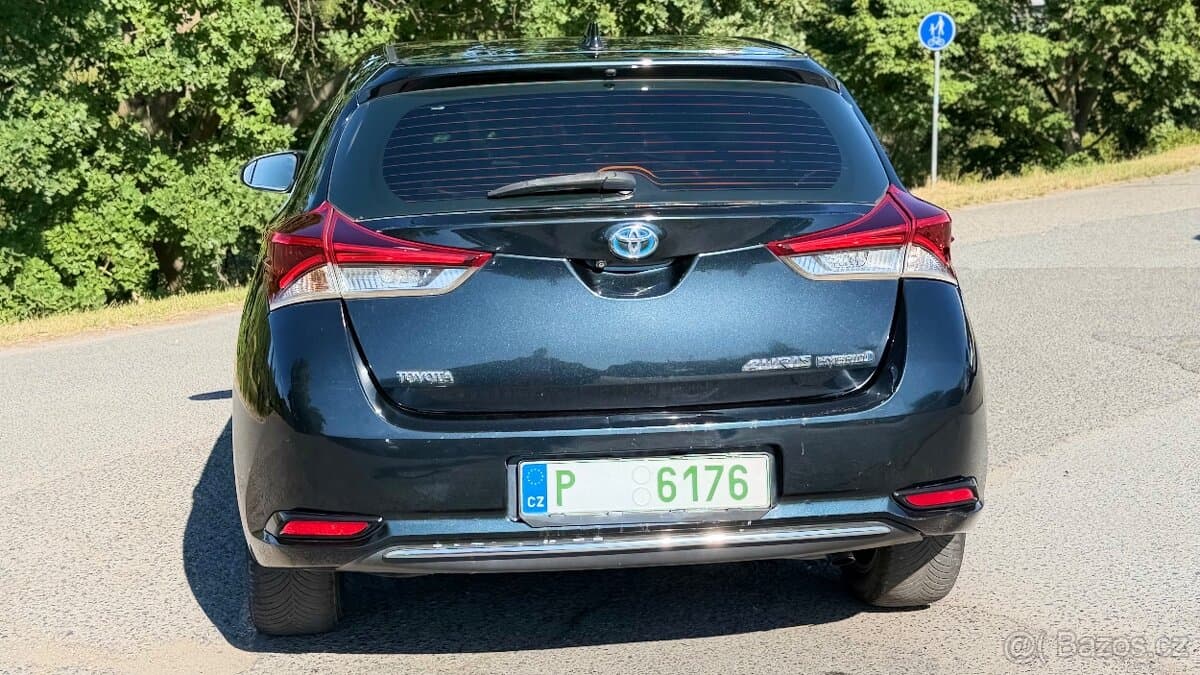 2016 Toyota AURIS - 8