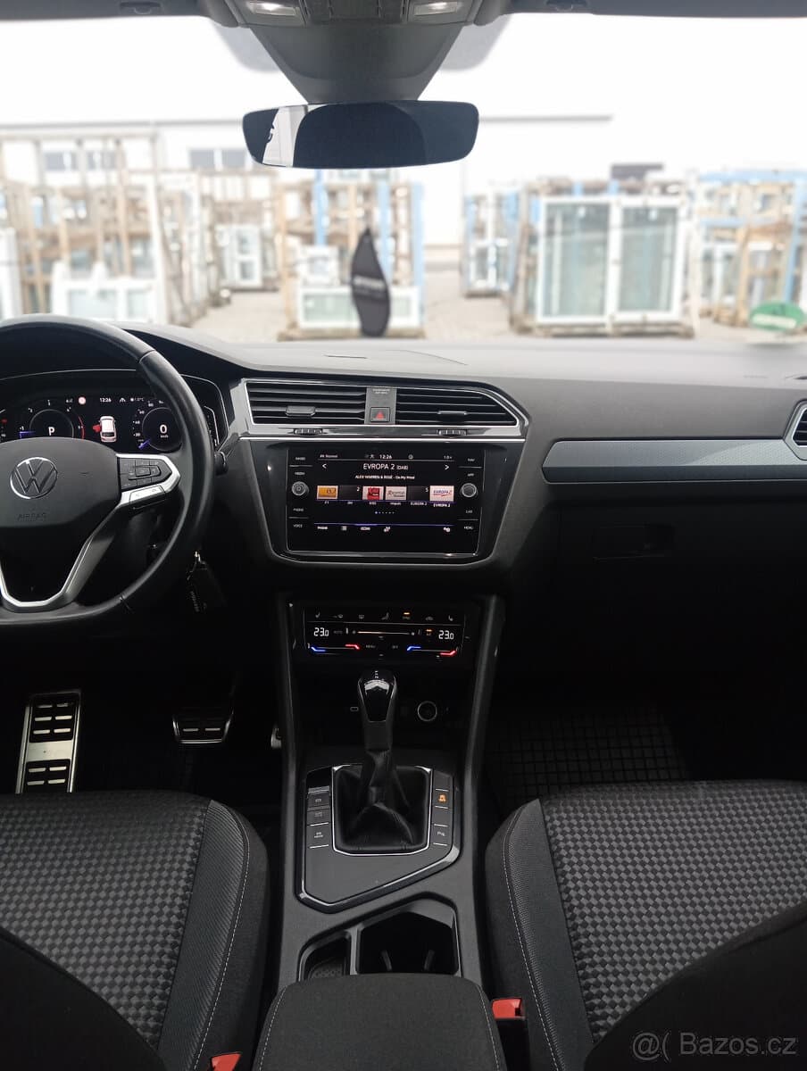 2021 Volkswagen TIGUAN - 8